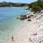 Apartament With A Parking Space Mlini, Dubrovnik - 8995 Mlini