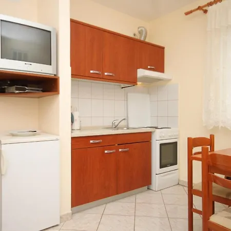 Apartament With A Parking Space Mlini, Dubrovnik - 8995 Mlini