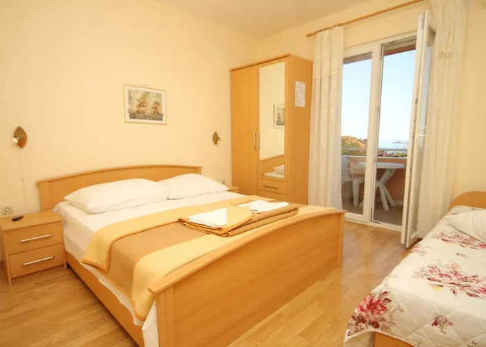 With A Parking Space Mlini, Dubrovnik - 8995 *